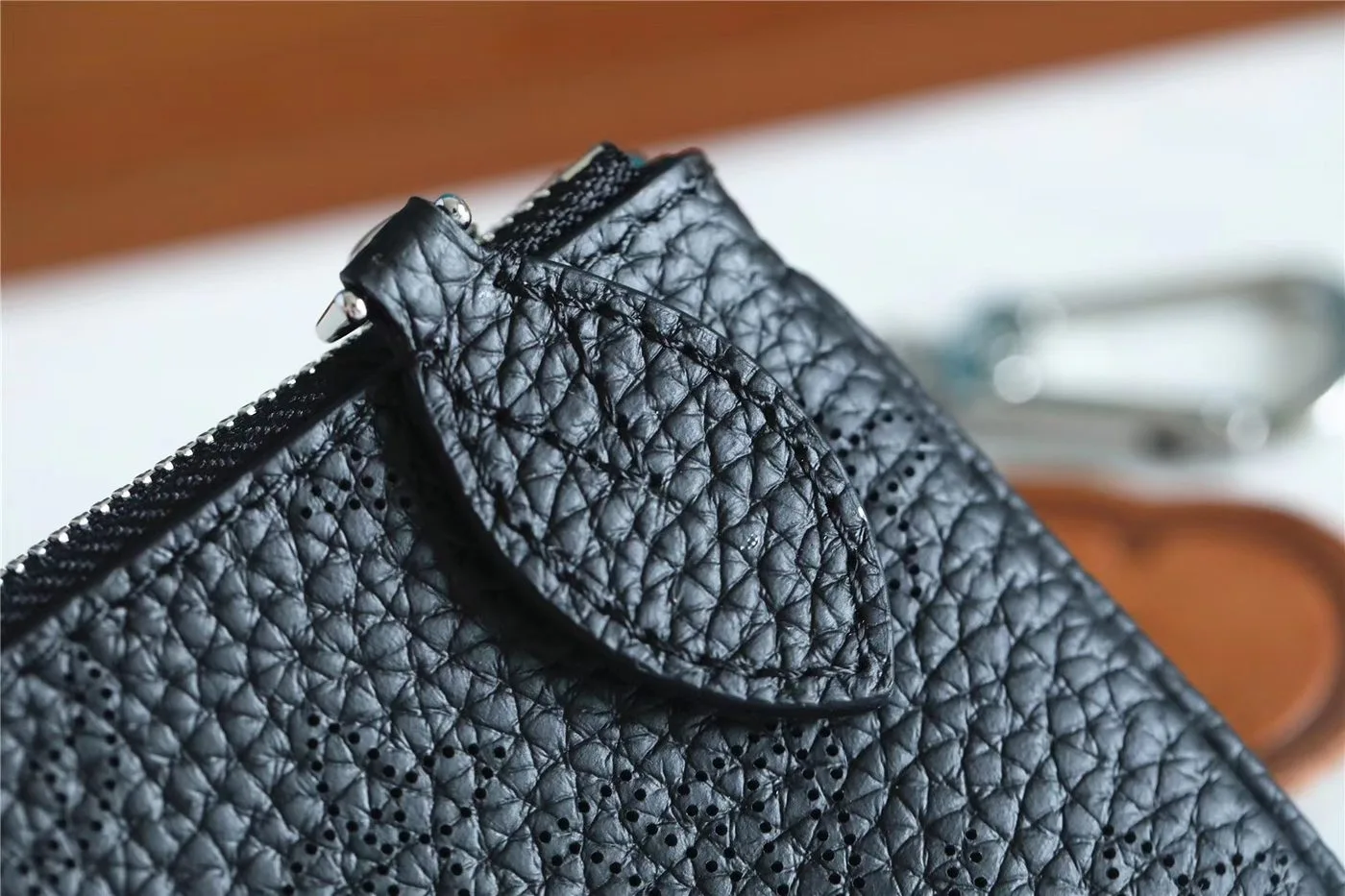 Alternative view of Louis Vuitton Key Pouch Mahina Black