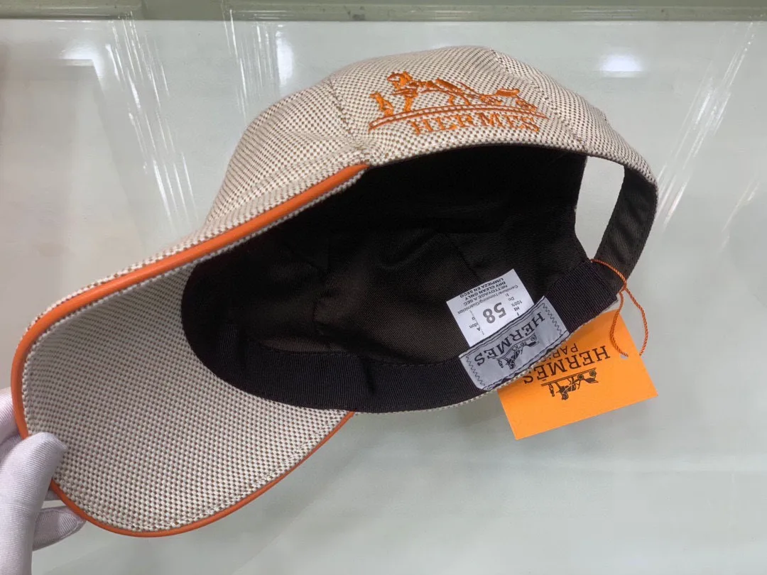 Alternative view of Hermes Davis H Primavera Grey Beige Hermes Cap
