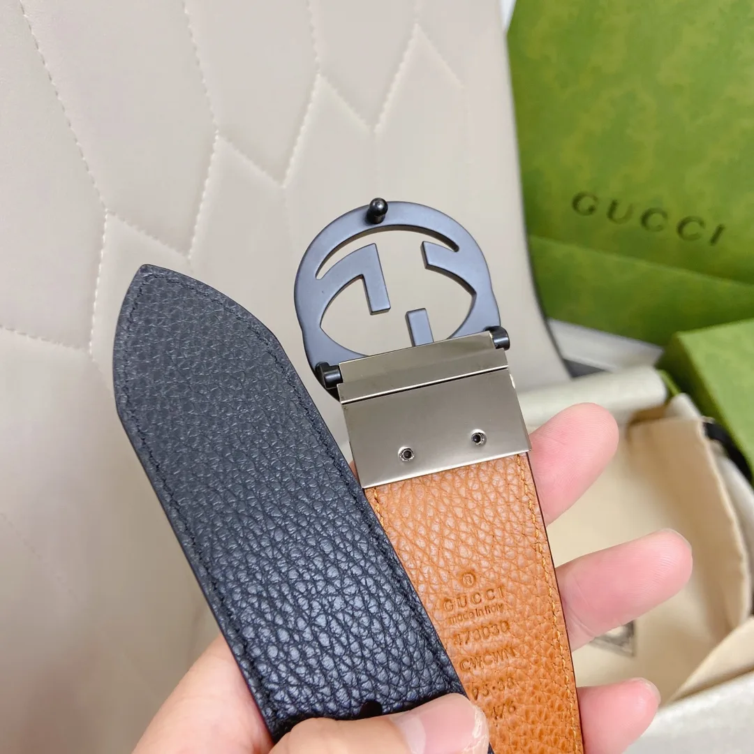 Alternative view of Gucci GG Marmont Reversible Belt in Black