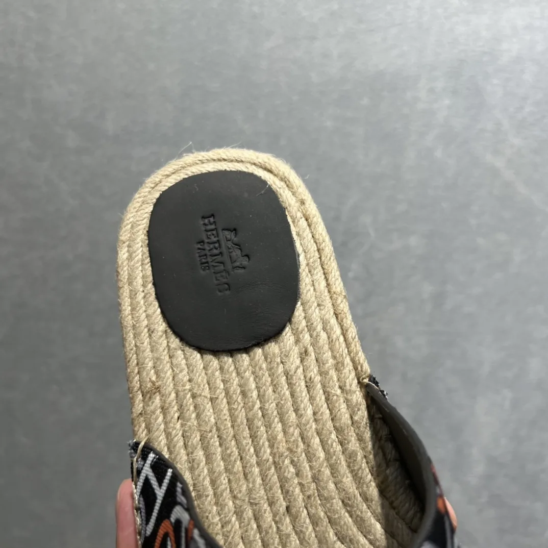 Hermes Old Espadrilles Black - Image 3