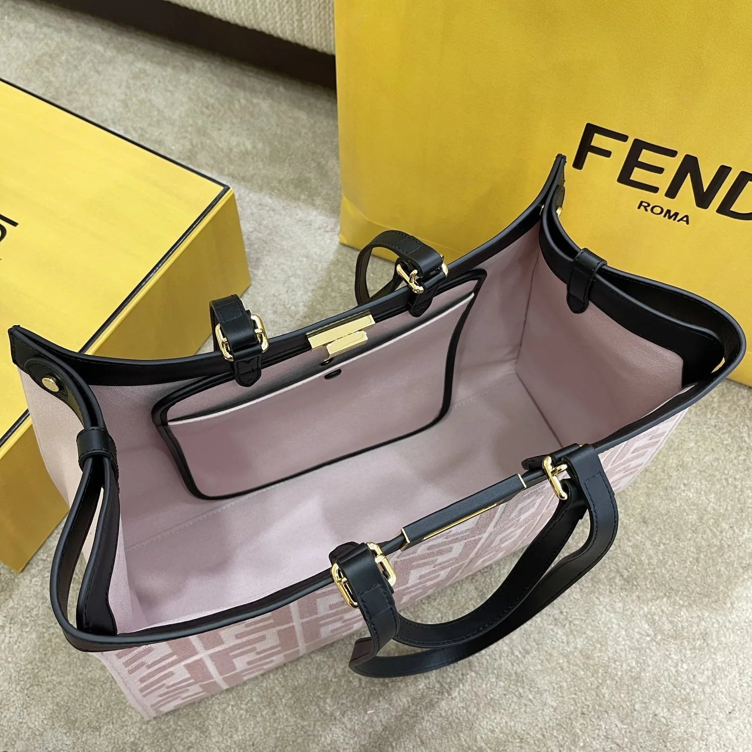 Fendi Peekaboo X-tote Bag Pink Canvas - Image 3