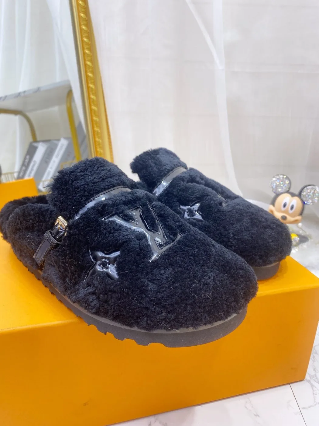 Alternative view of Louis Vuitton Women’s Winterbreak Flat Comfort Mule Dark Blue