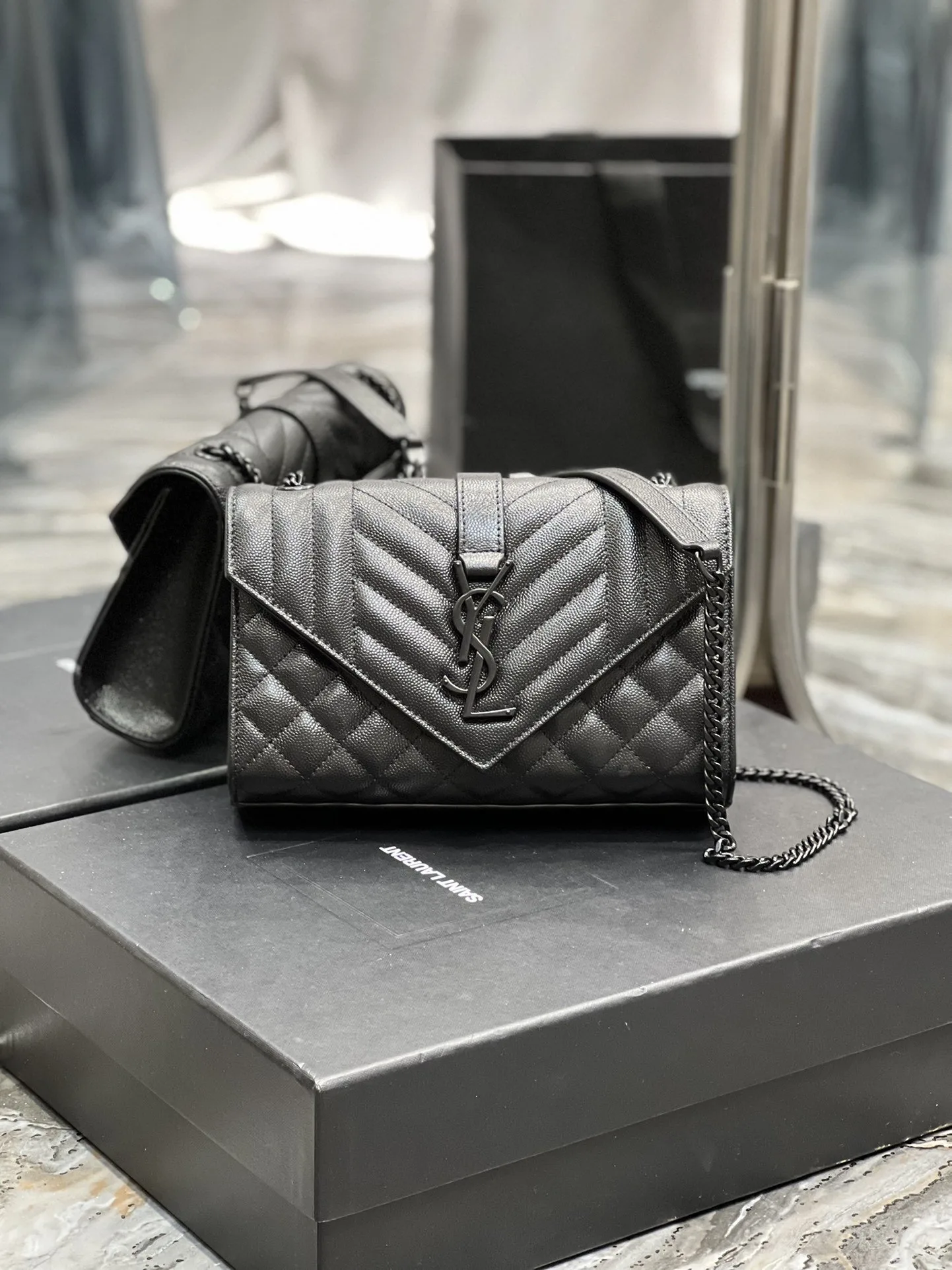 Saint Laurent Small