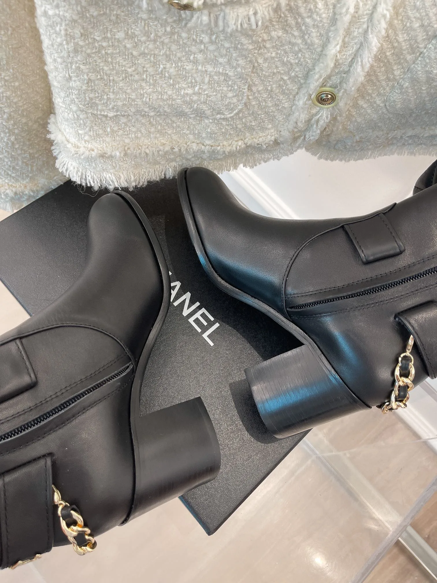 Chanel High Boots With Chain Black / - Image 8