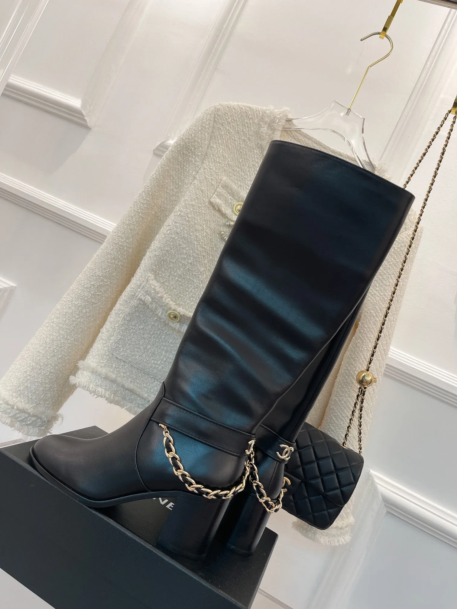 Chanel High Boots With Chain Black / - Image 6