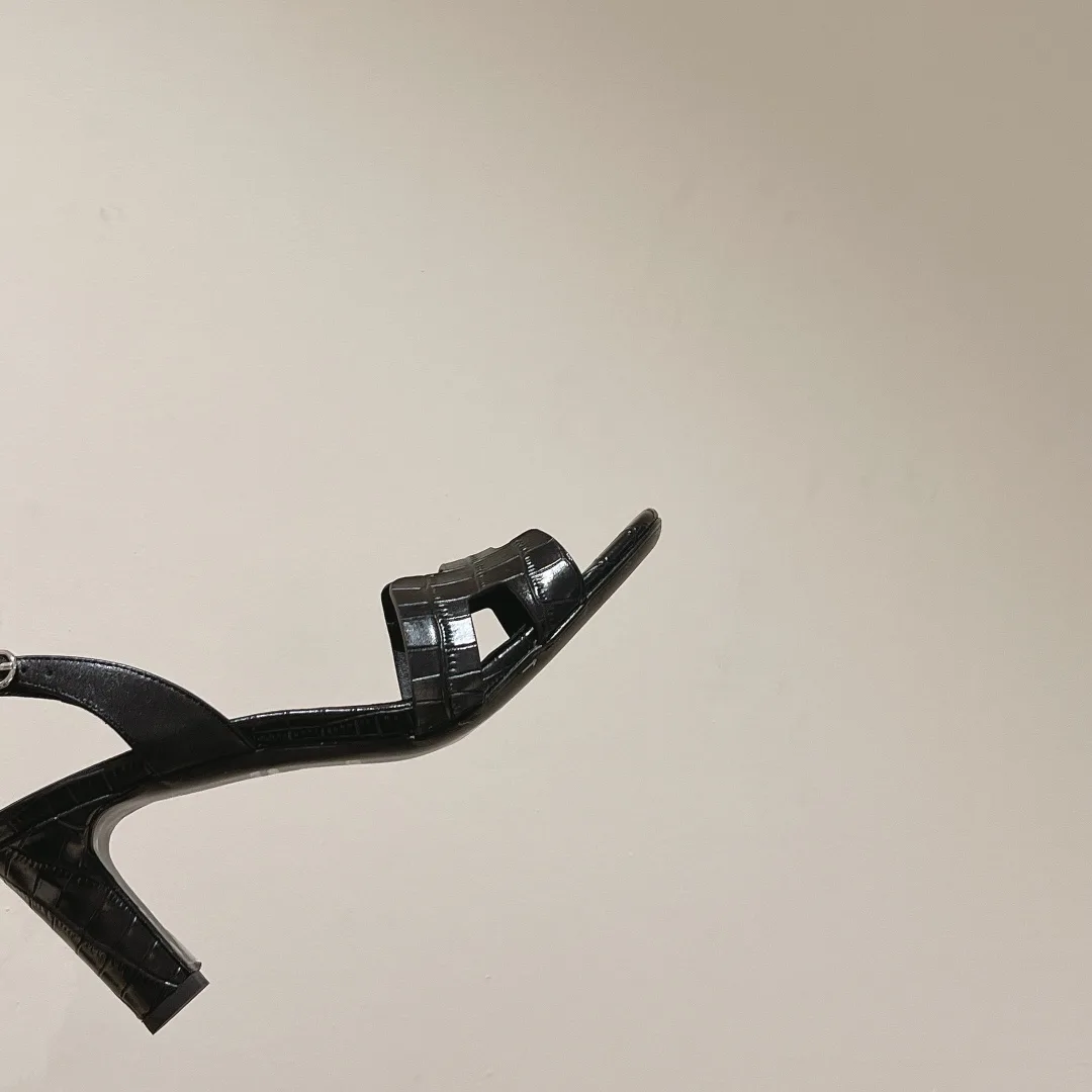 Hermes Eternite Sandal Black / - Image 9