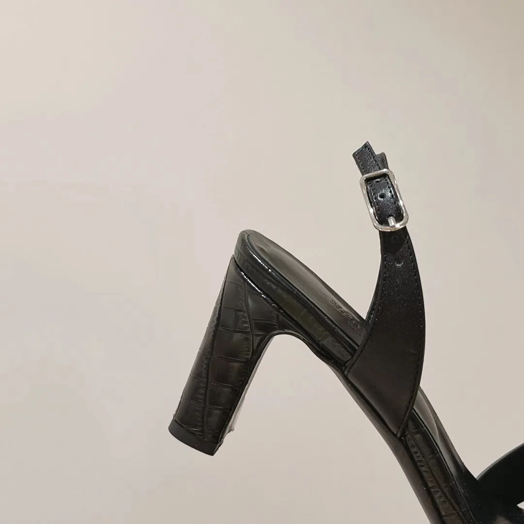 Hermes Eternite Sandal Black / - Image 5