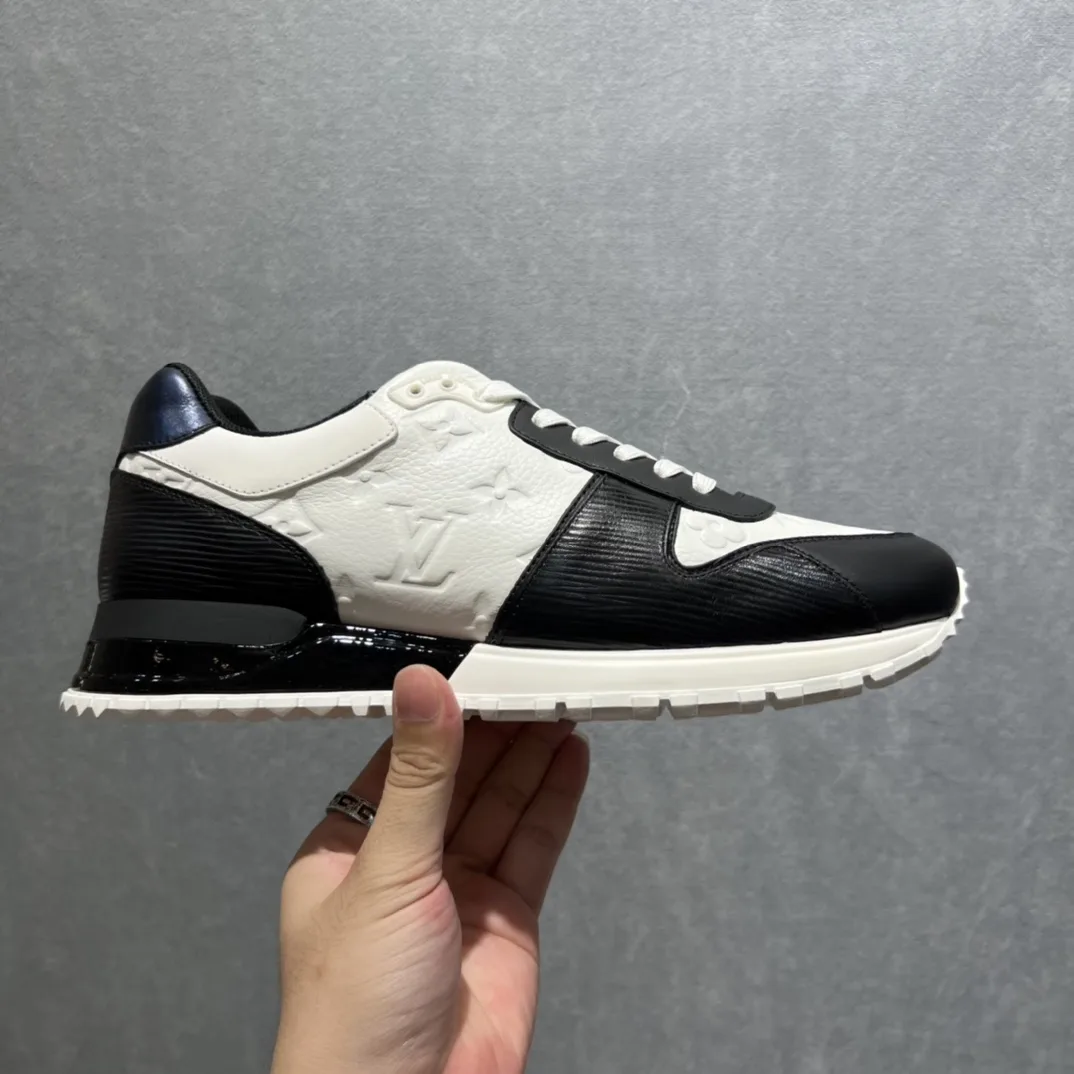 Louis Vuitton Run Away Sneaker White Black - Image 5