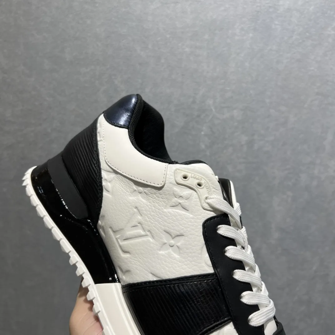 Louis Vuitton Run Away Sneaker White Black - Image 3