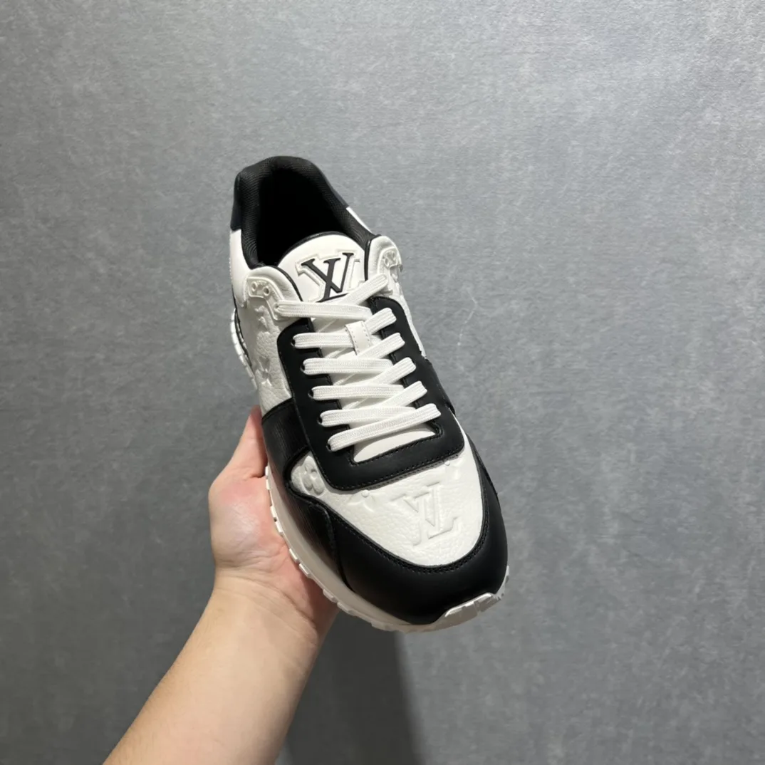 Louis Vuitton Run