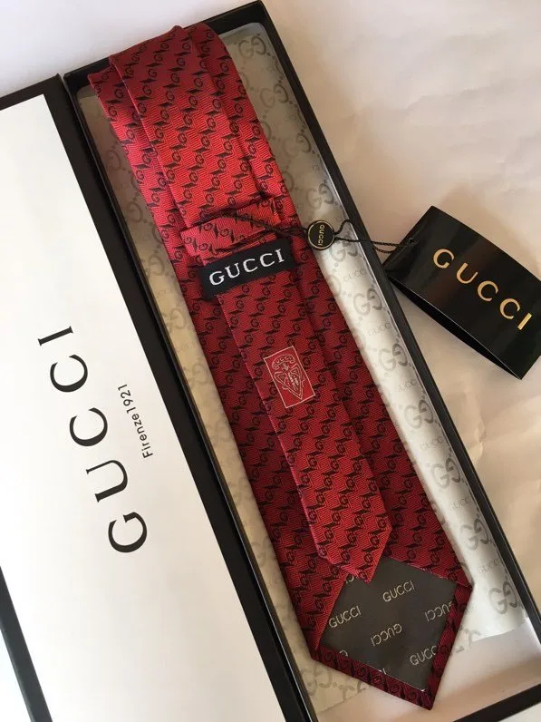Gucci G Silk Jacquard Tie Red GG Men - Image 5