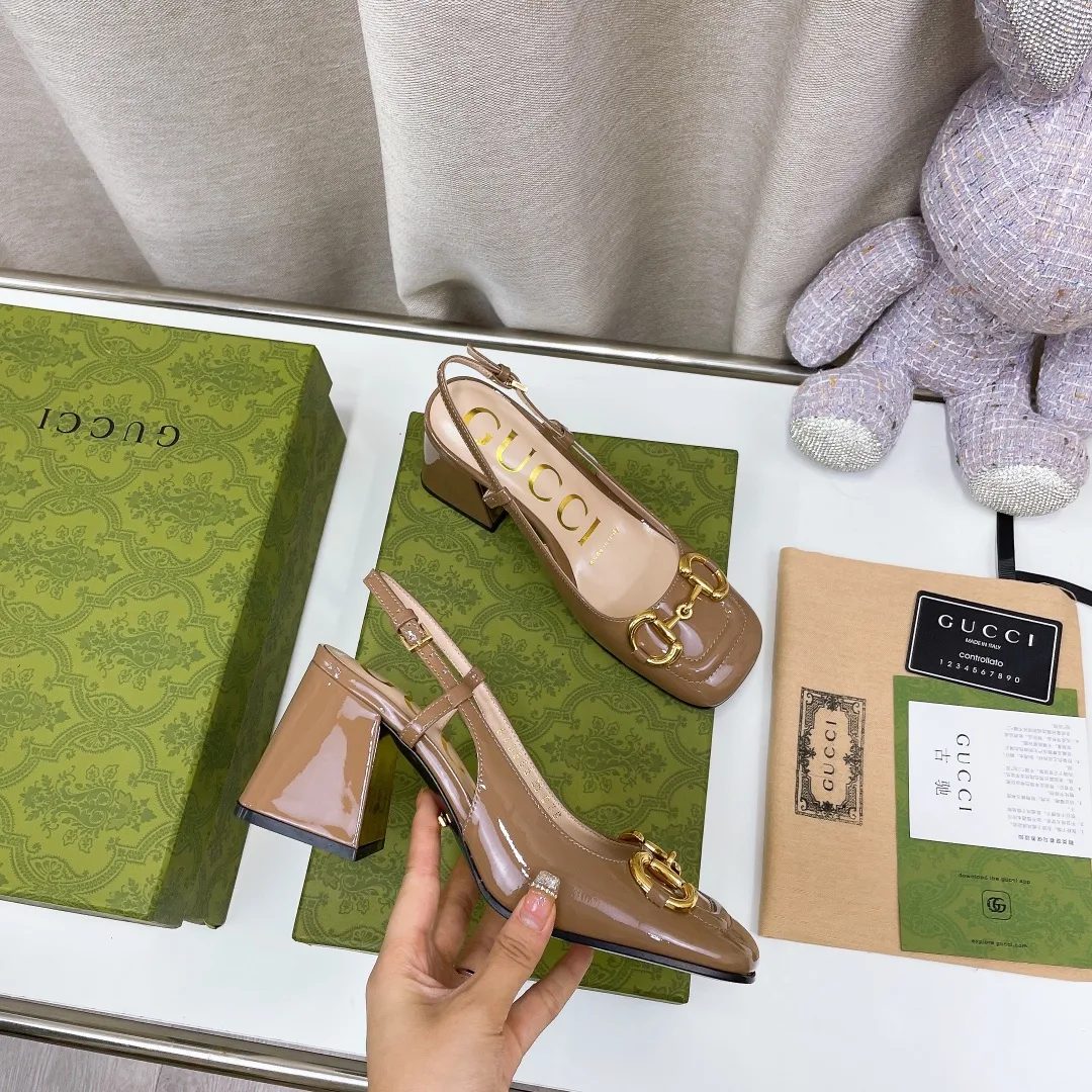 Alternative view of Gucci Women’s Mid-Heel Slingback With Horsebit Green