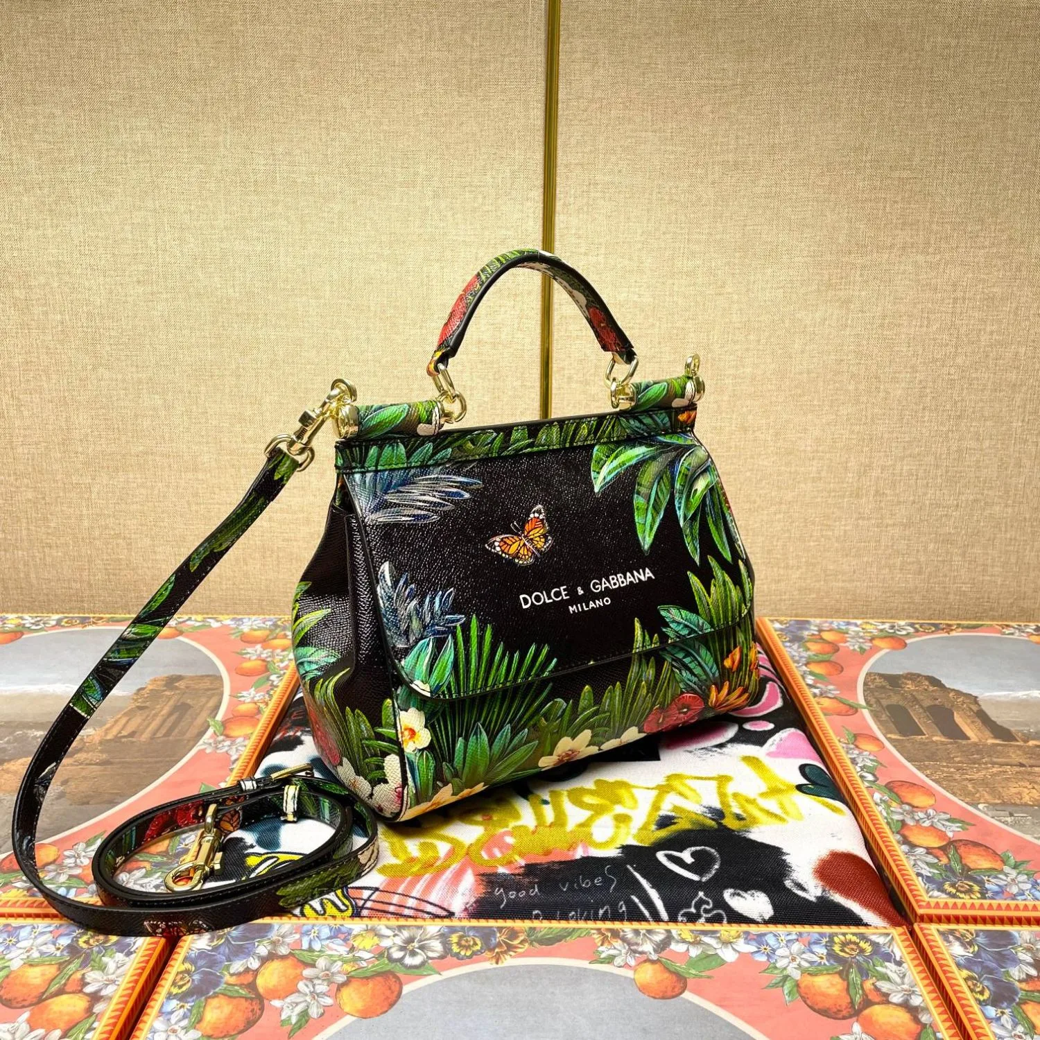 Alternative view of Dolce & Gabbana Milano Sicily Bag Green /