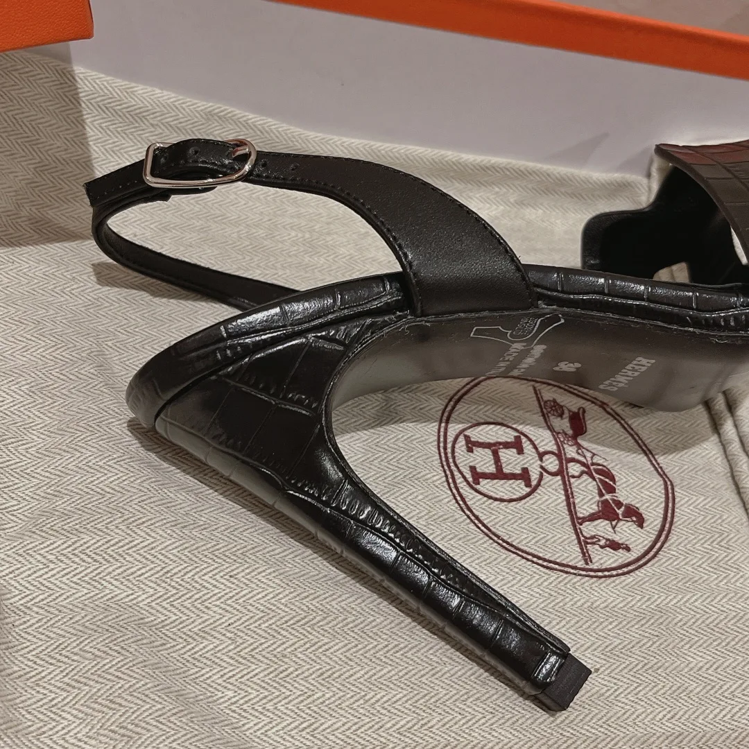 Hermes Ella Sandal Noir / - Image 7