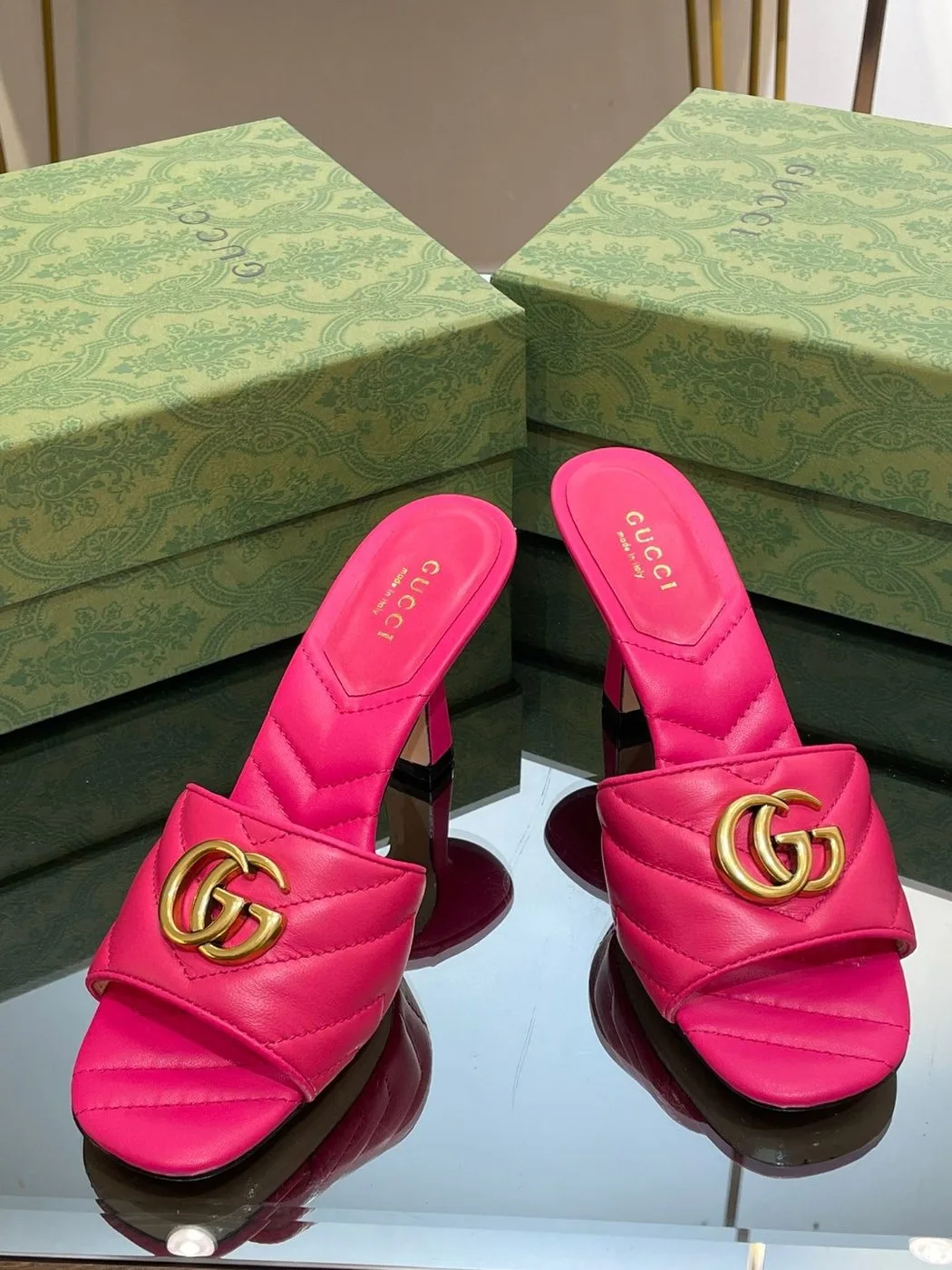 Gucci Double G Slide Sandal Pink - Image 5