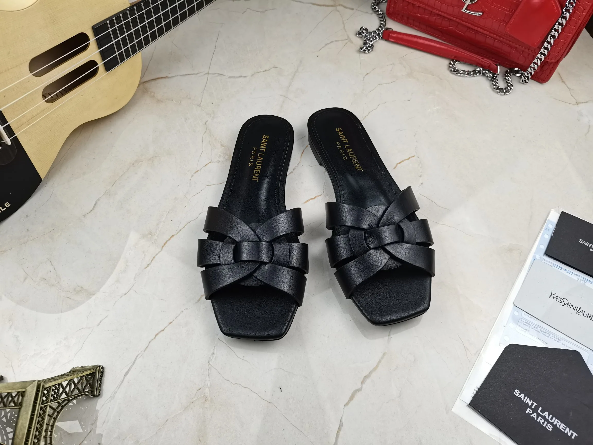 Saint Laurent Tribute