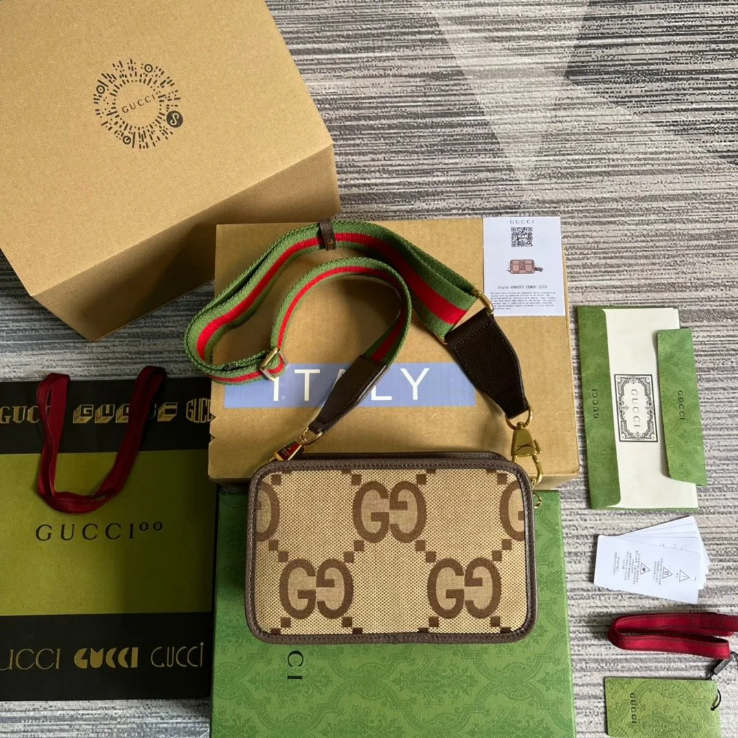 Gucci Jumbo GG