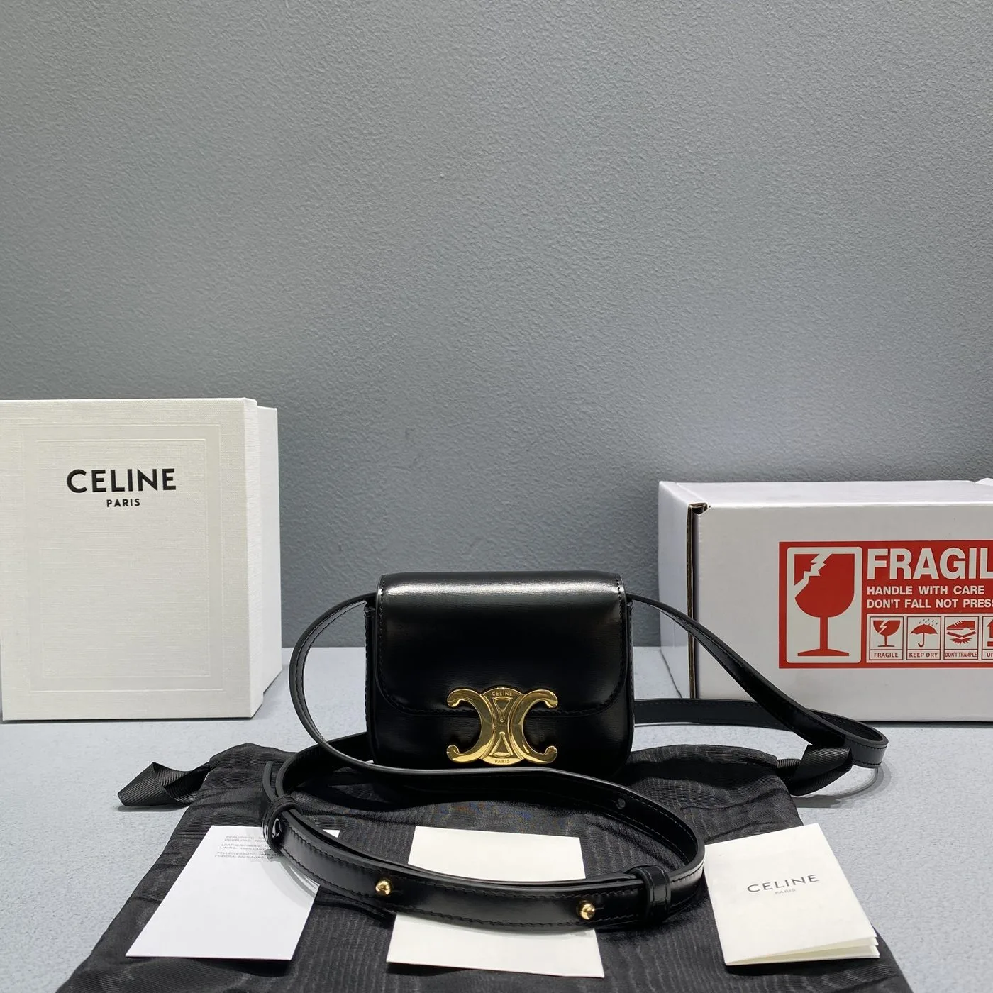 Celine Teen Triomphe