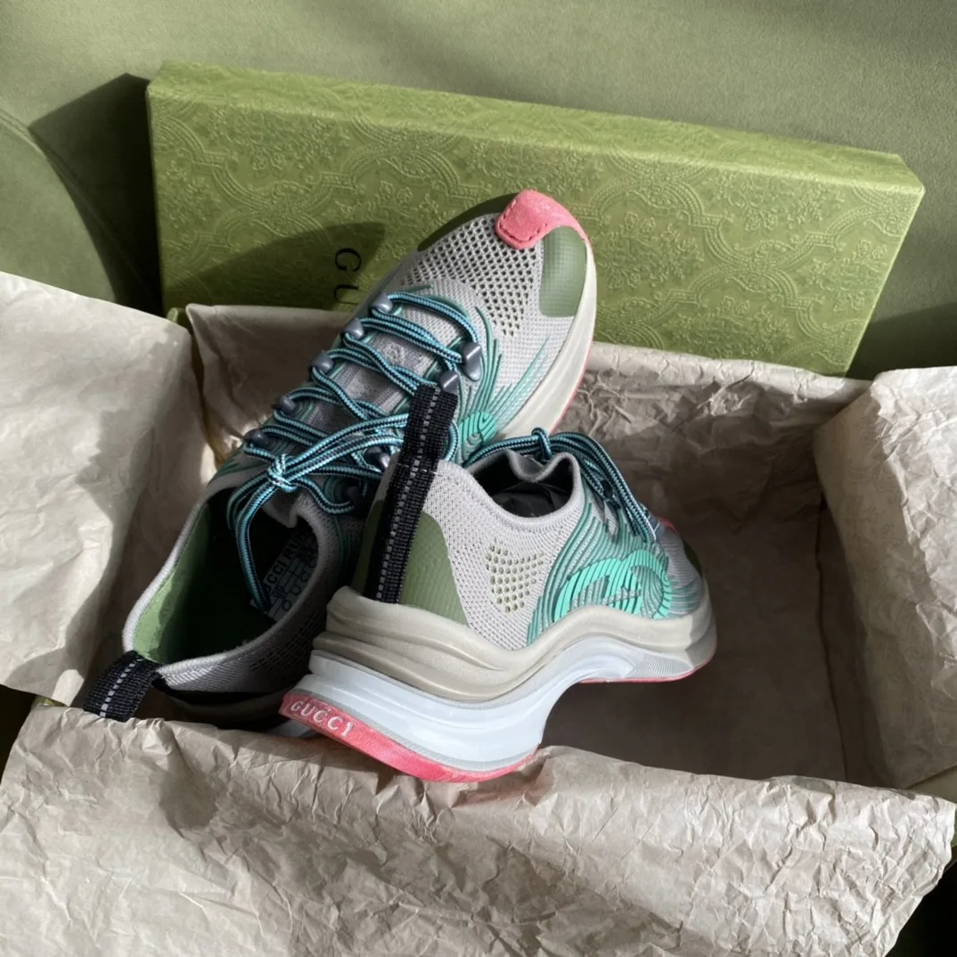 Gucci Run Men’s Sneaker Gray Orange - Image 3