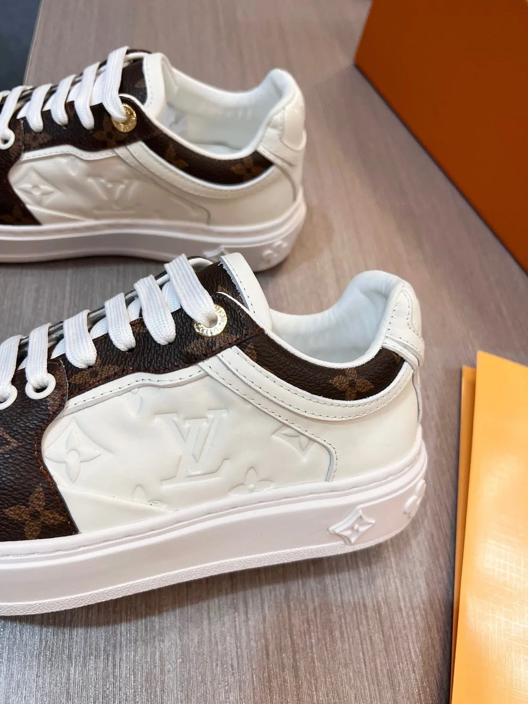 Alternative view of Louis Vuitton Women’s Boombox Sneaker Brown
