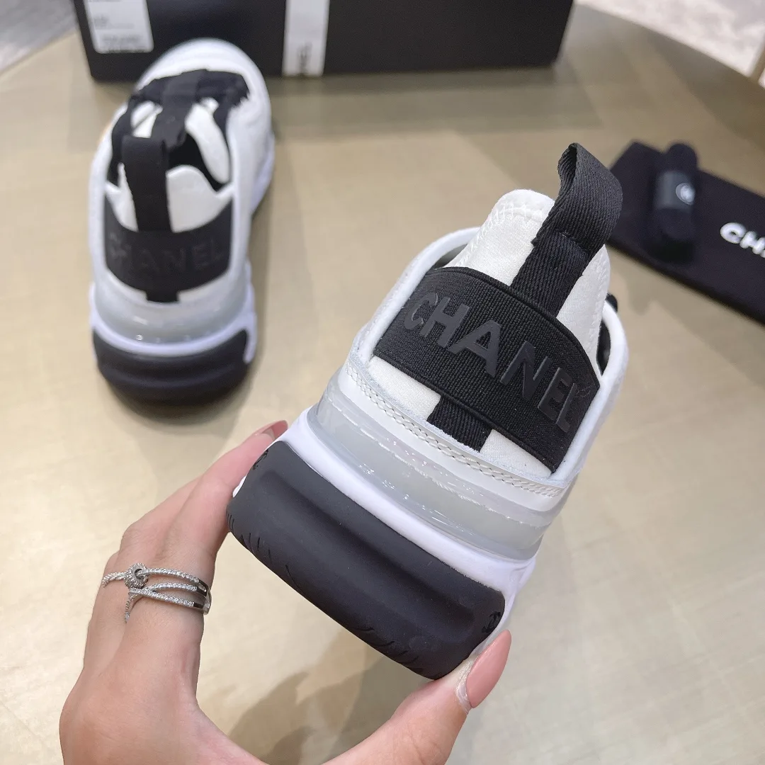 Chanel Sneakers Beige , Women’s Shoes / - Image 5