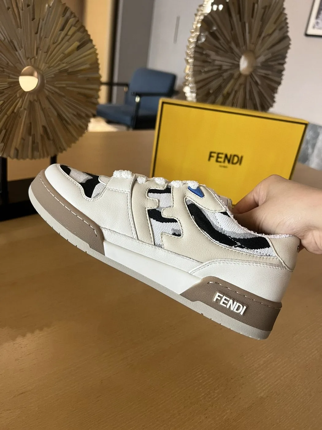Fendi Match Beige - Image 4