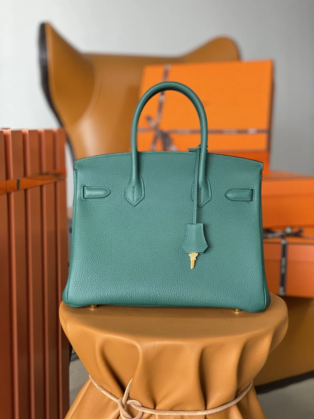 Hermes Birkin Top Handle Bag / Nata Swift Dark Green Gold Hardware - Image 3