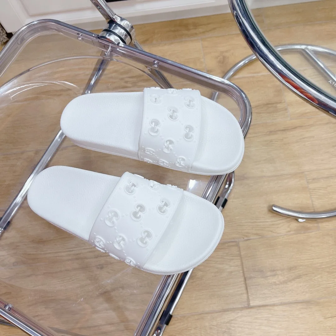 Gucci Women’s Rubber GG Slide Sandals White - Image 5