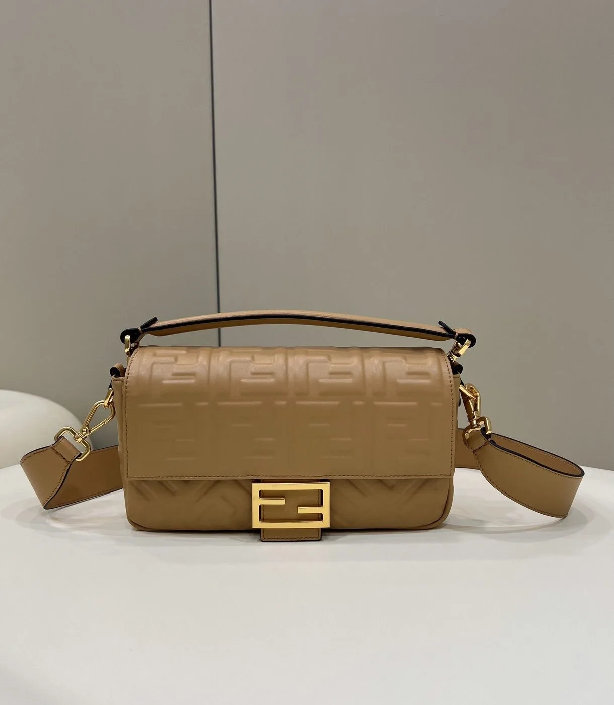 Fendi Baguette Brown