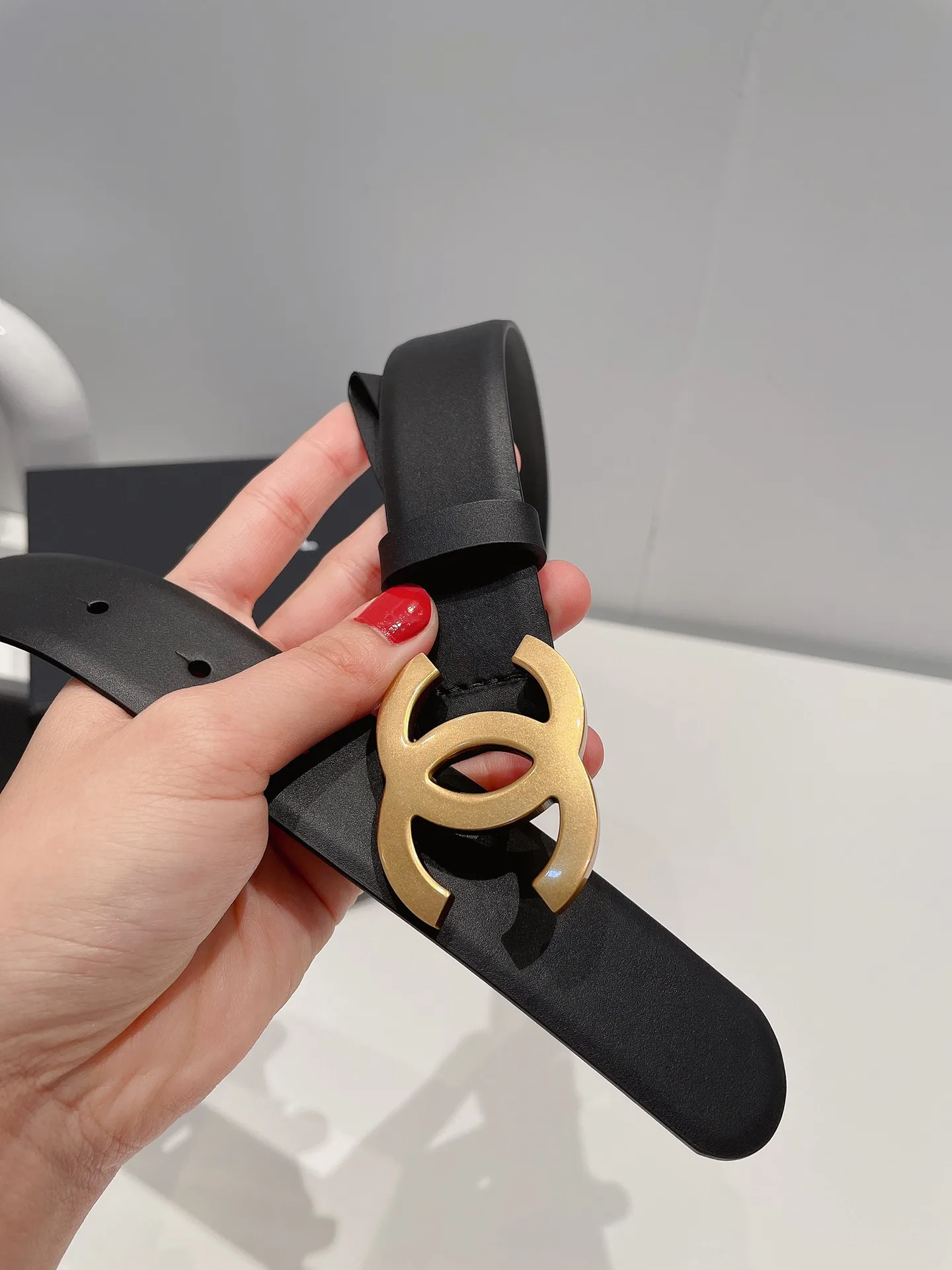 Alternative view of Chanel Gold Tone Interlocking C Buckle Belt Black