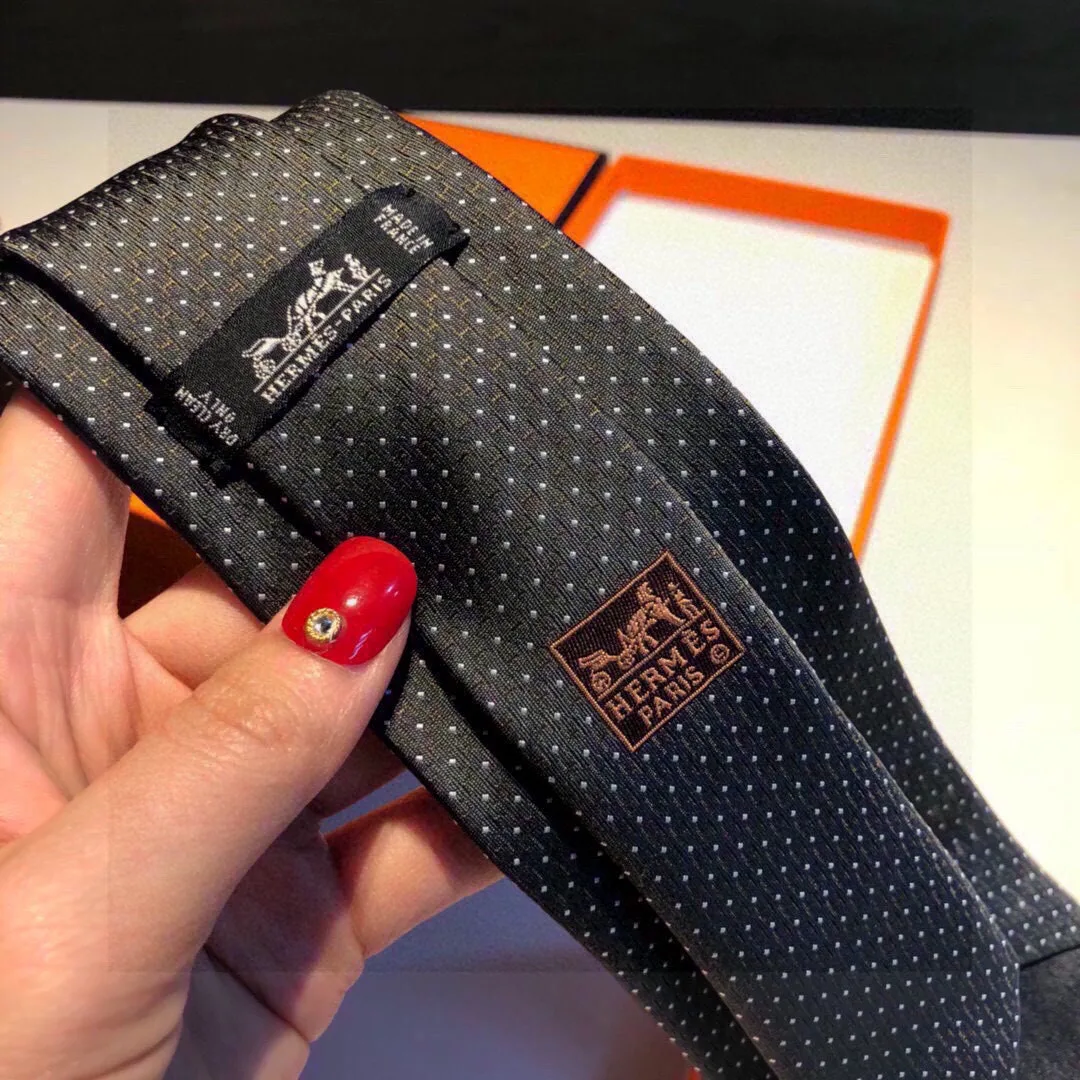 Hermes Tie 7 Faconnee New H Tie Noir Hermes Men Tie 01 - Image 6