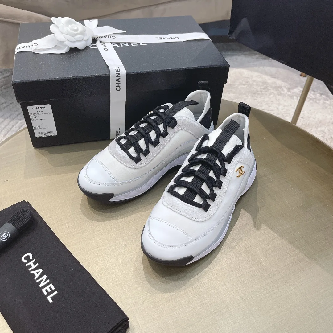 Chanel Sneakers Beige , Women’s Shoes / - Image 7