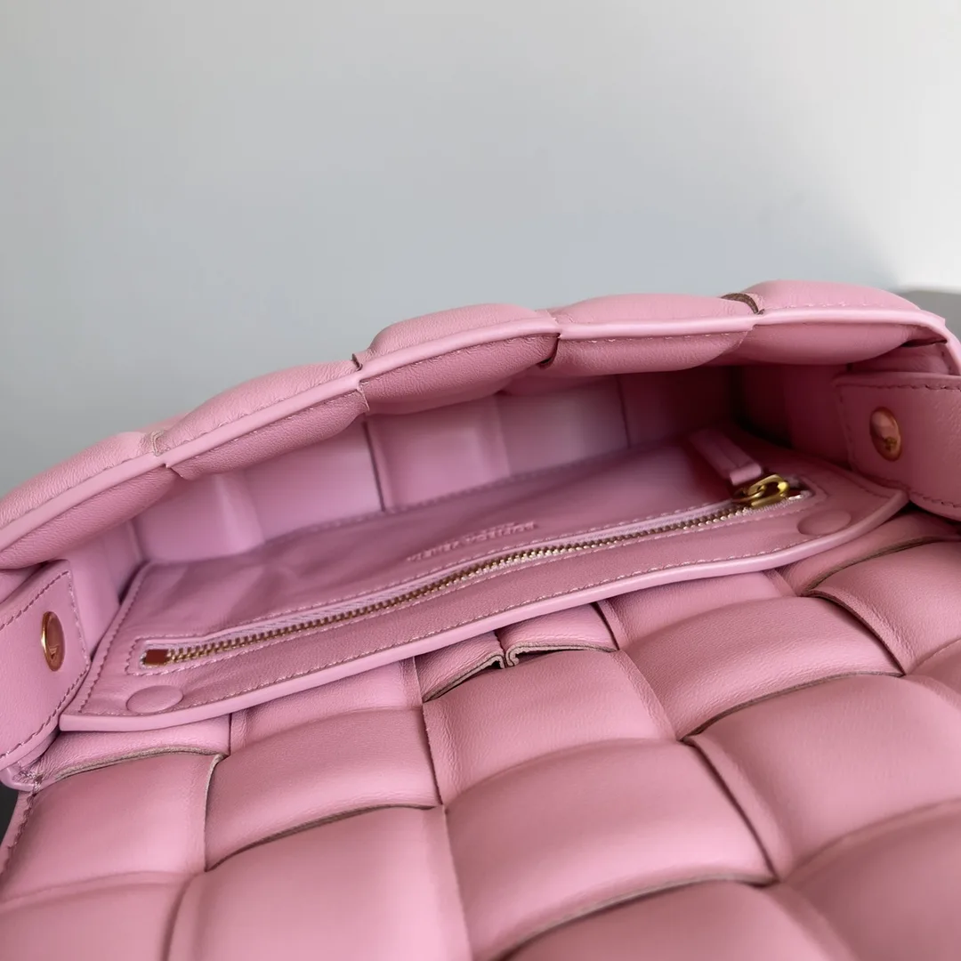 Bottega Veneta Small Padded Cassette Pink - Image 5