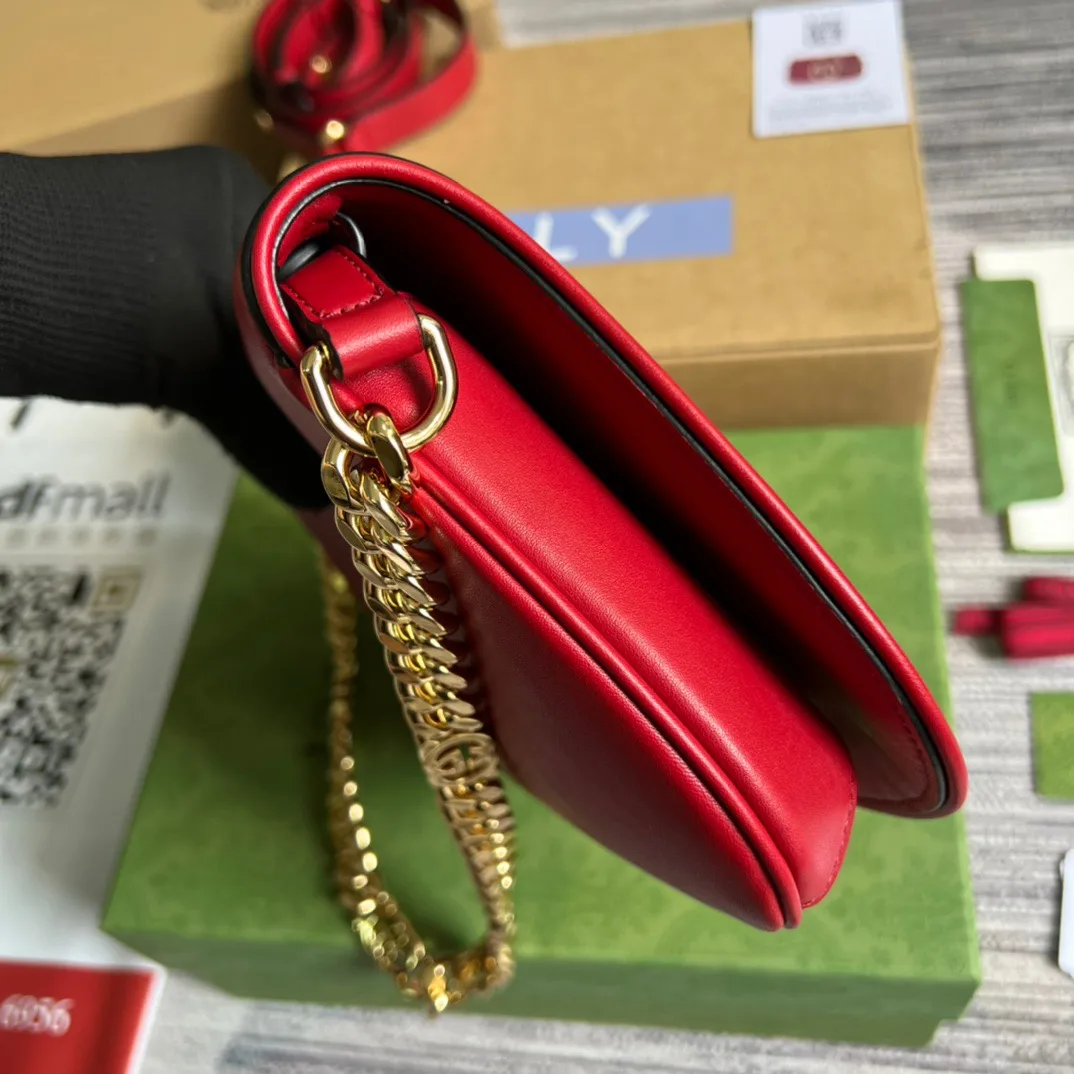 Gucci Blondie Medium Shoulder Bag / Red Gold Hardware - Image 5