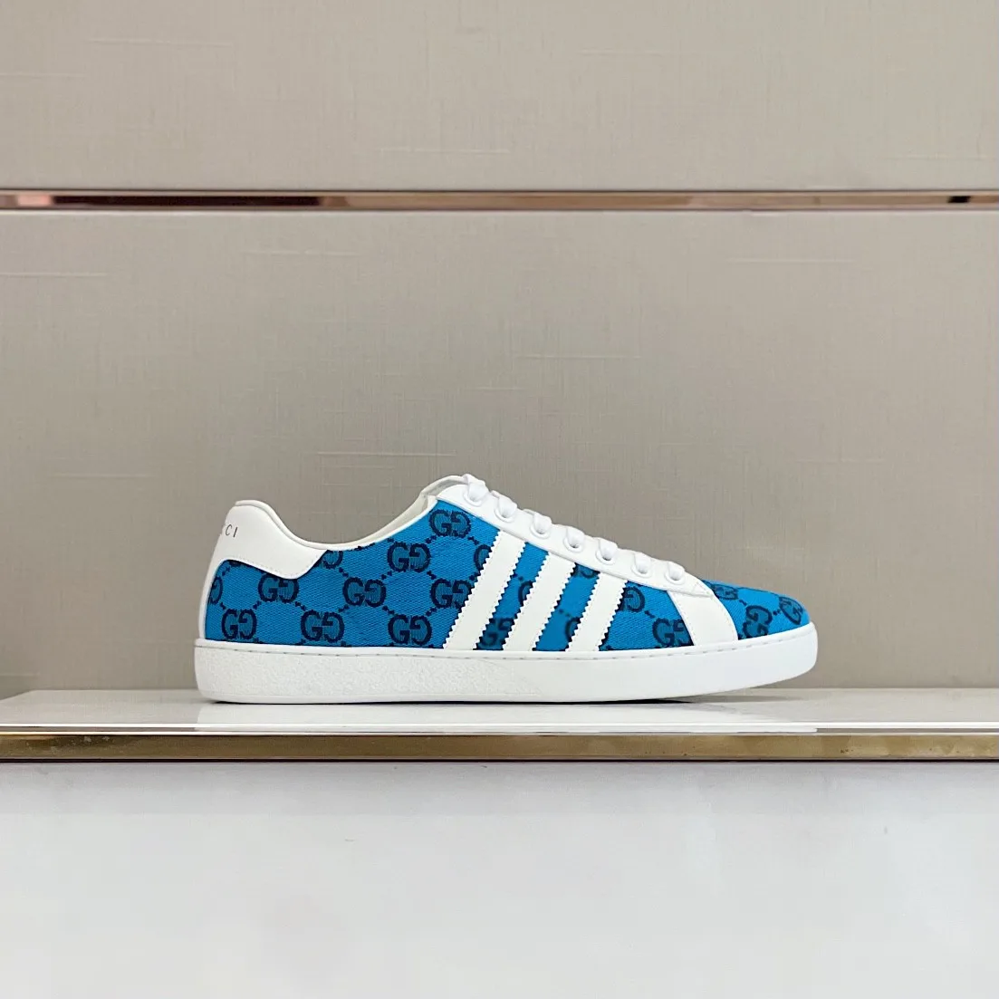 Gucci x Adidas Men’s GG Sneakers Light Blue - Image 3