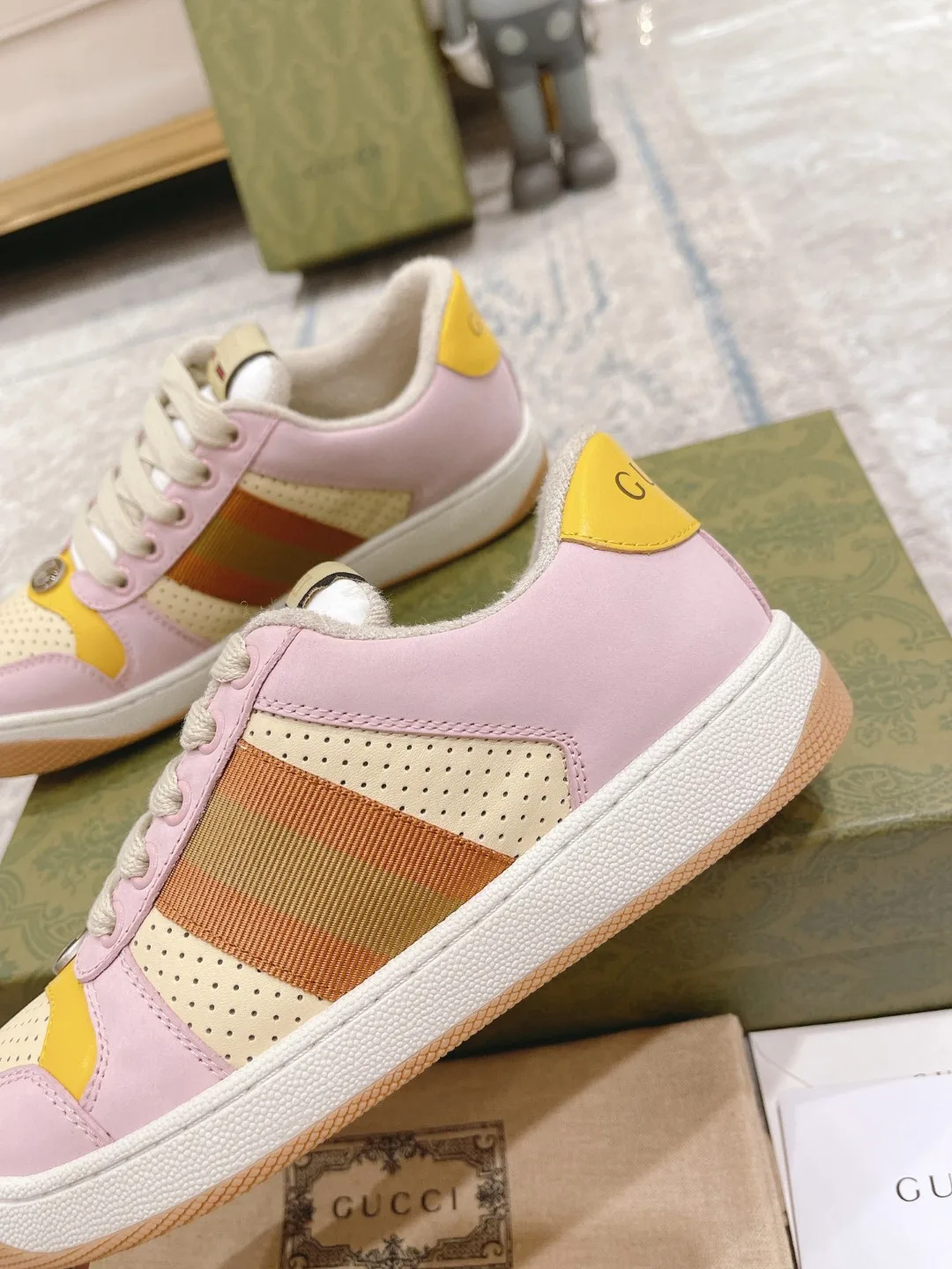 Gucci Lovelight Screener Sneaker Pale Pink GG Shoes - Image 3