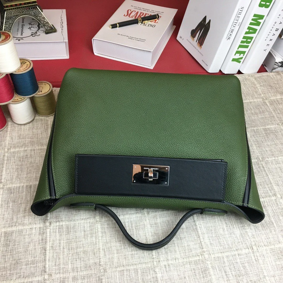 Hermes Clemence Swift Green Silver Hardware - Image 9