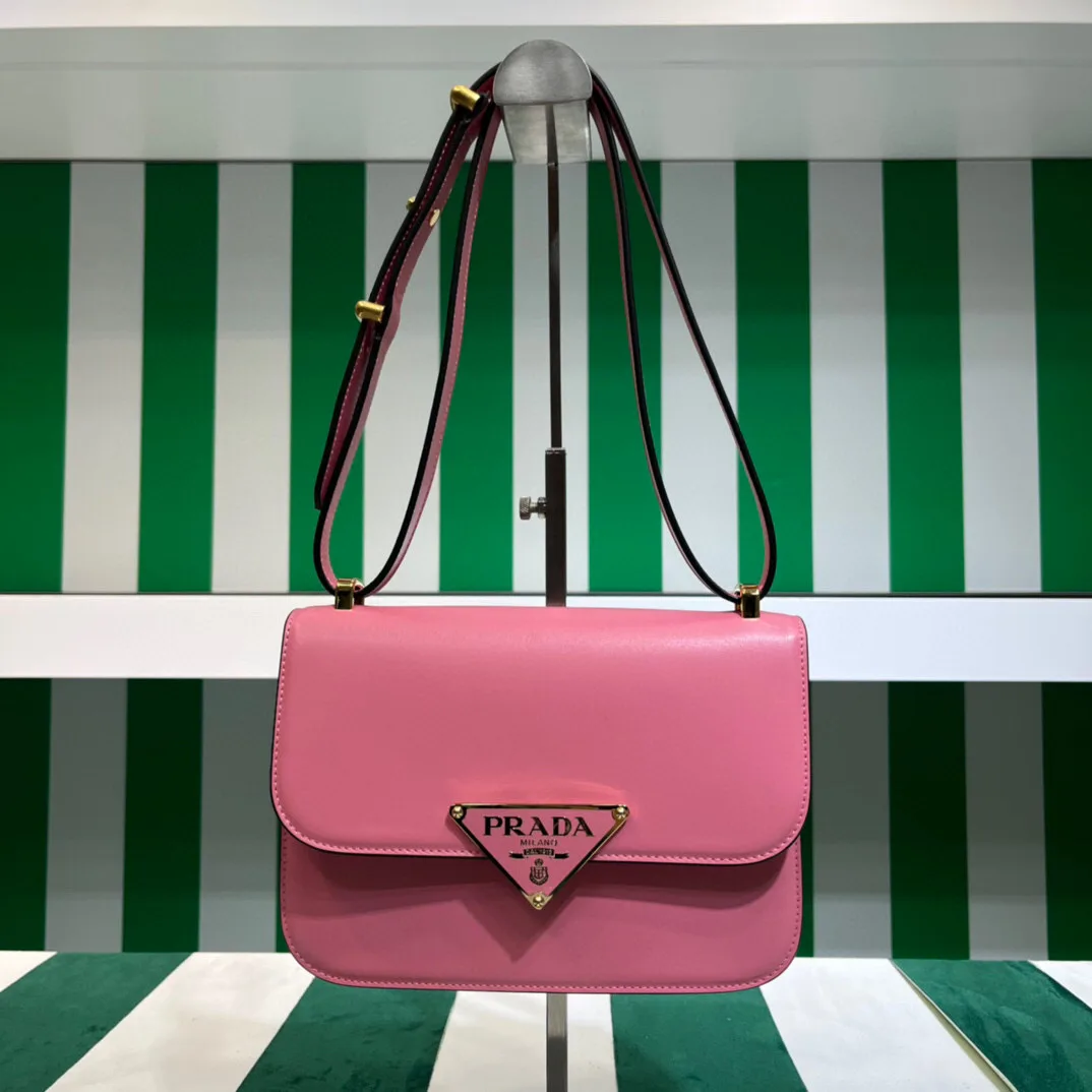 Prada Emblème Shoulder Bag In Pink / 1BD340_2A3A_F0ZCL_V_UTO - Image 4