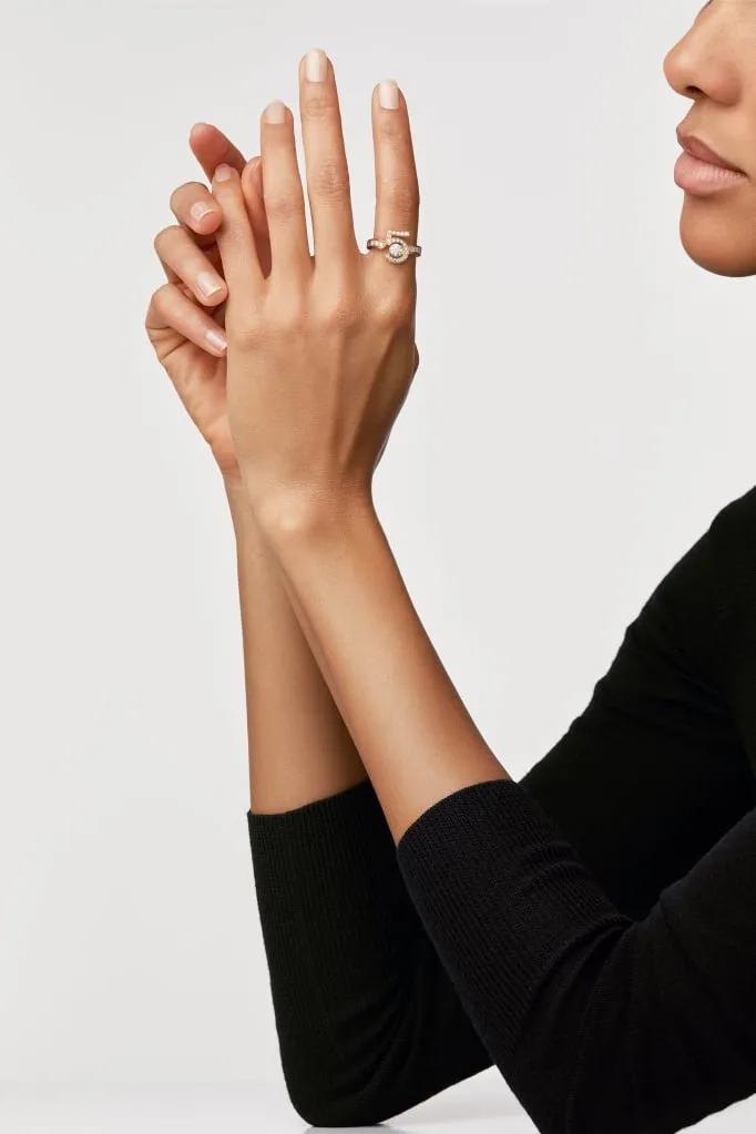 Alternative view of Chanel Eternal N°5 Ring Beige Gold