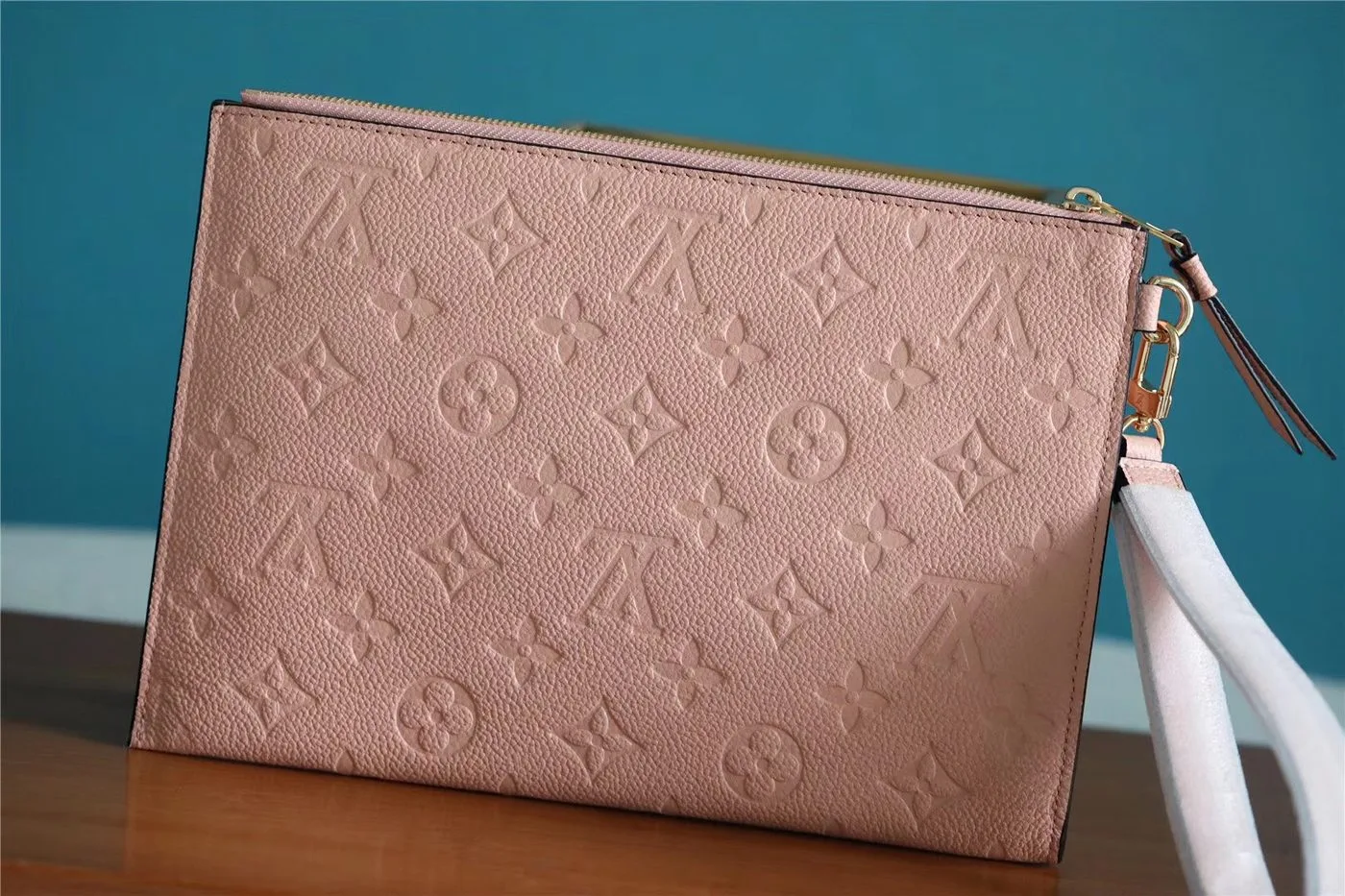 Alternative view of Louis Vuitton Pochette Melanie MM Monogram Empreinte Pink