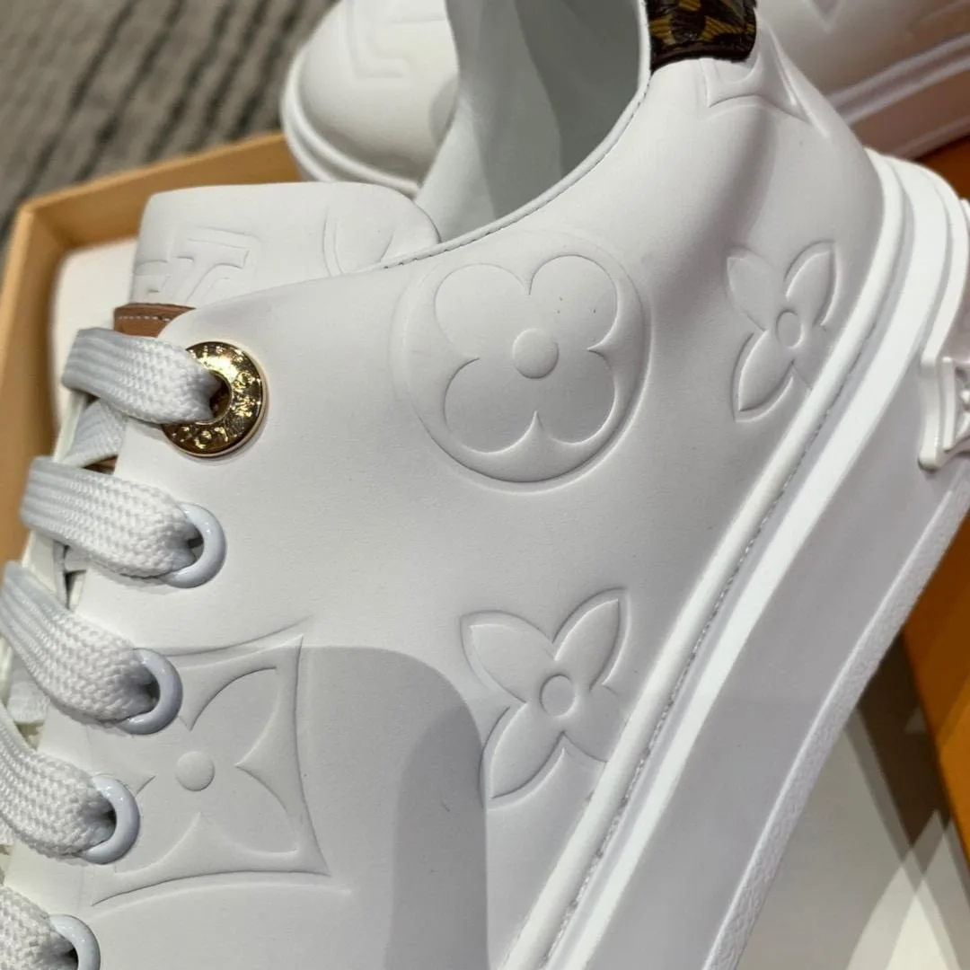Louis Vuitton Time Out Sneaker White/Brown - Image 4