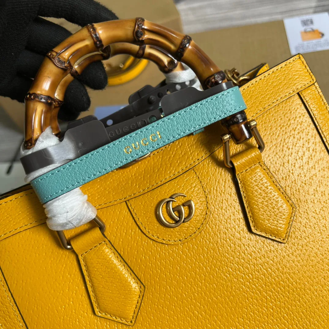 Gucci Diana Medium Tote Bag Yellow - Image 4