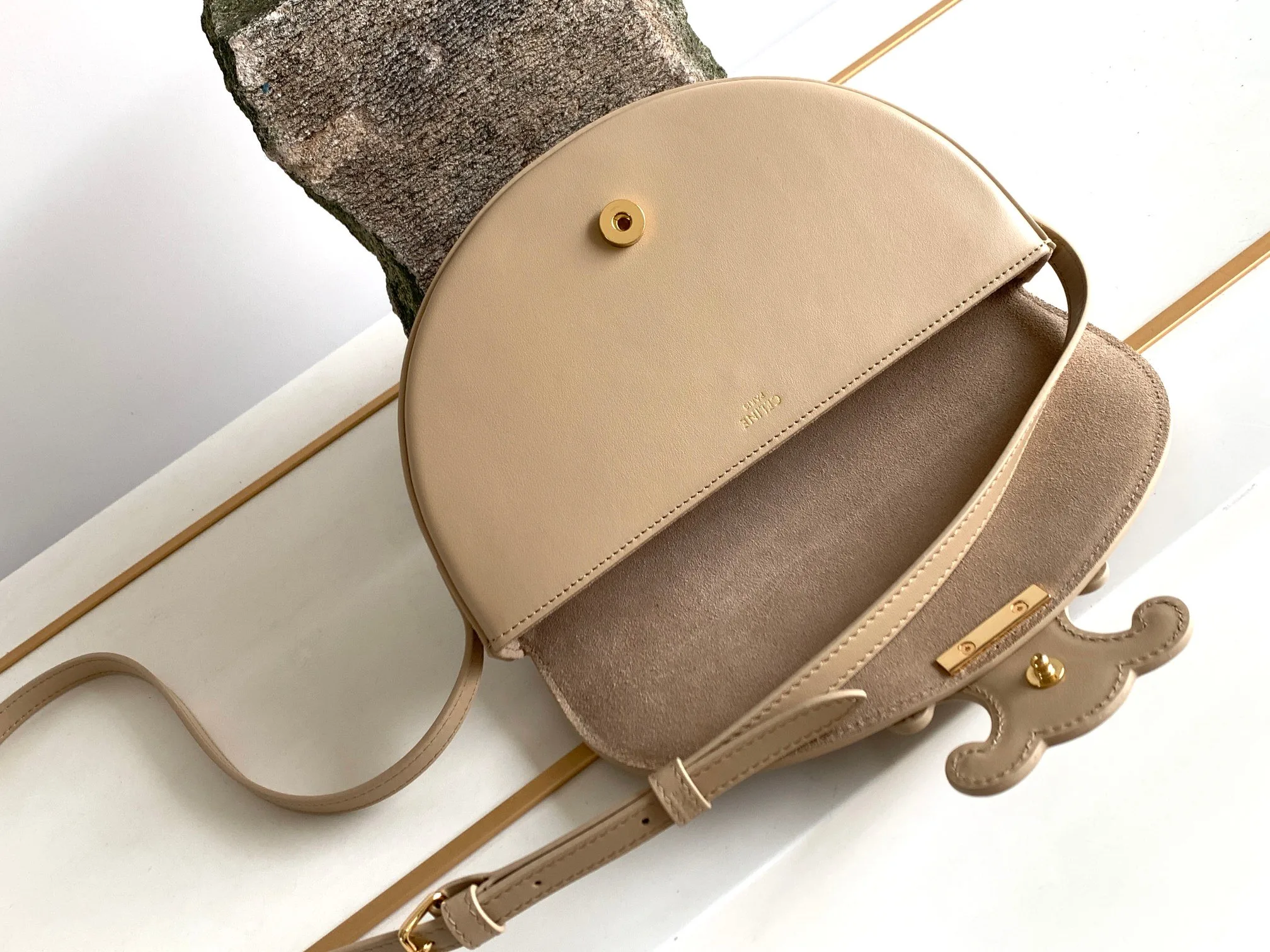 Celine Besace Cuir Triomphe Bag Nude / .03ND - Image 5