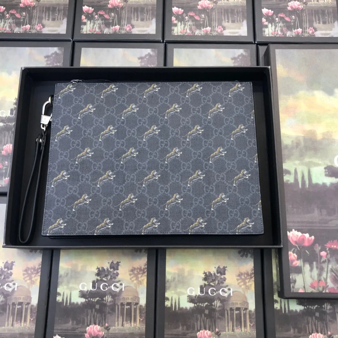 Gucci Tiger Print Pouch