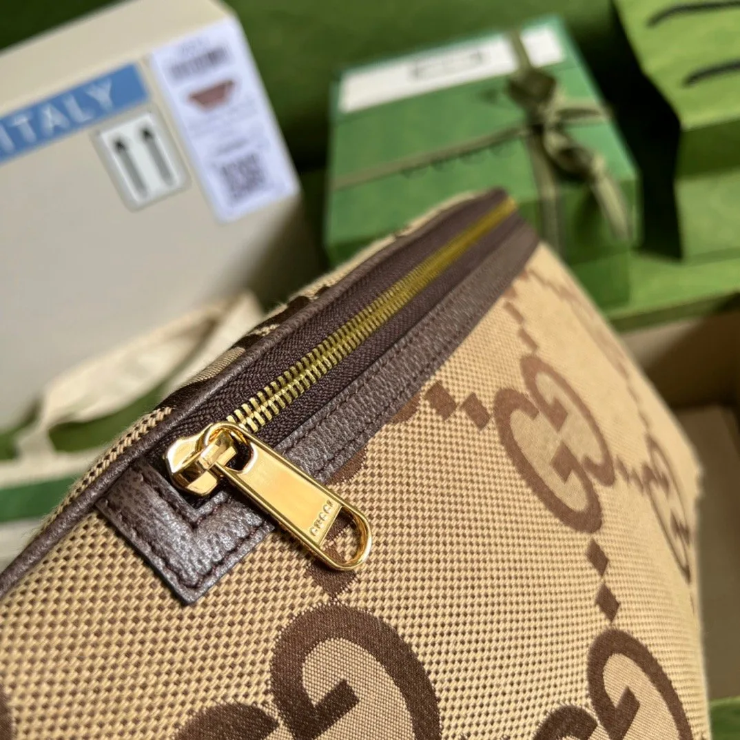 Gucci Jumbo GG Belt Bag / Camel/ Ebony Jumbo GG Canvas - Image 12