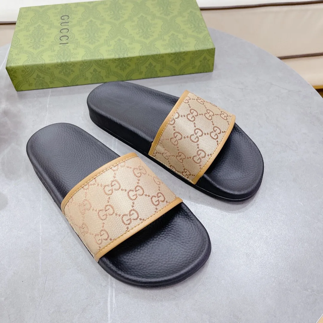 Gucci Women’s GG