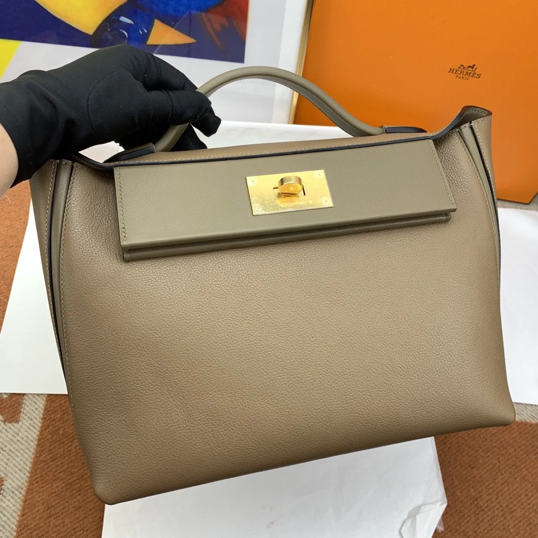 Hermes Clemence Swift Light Brown - Image 7