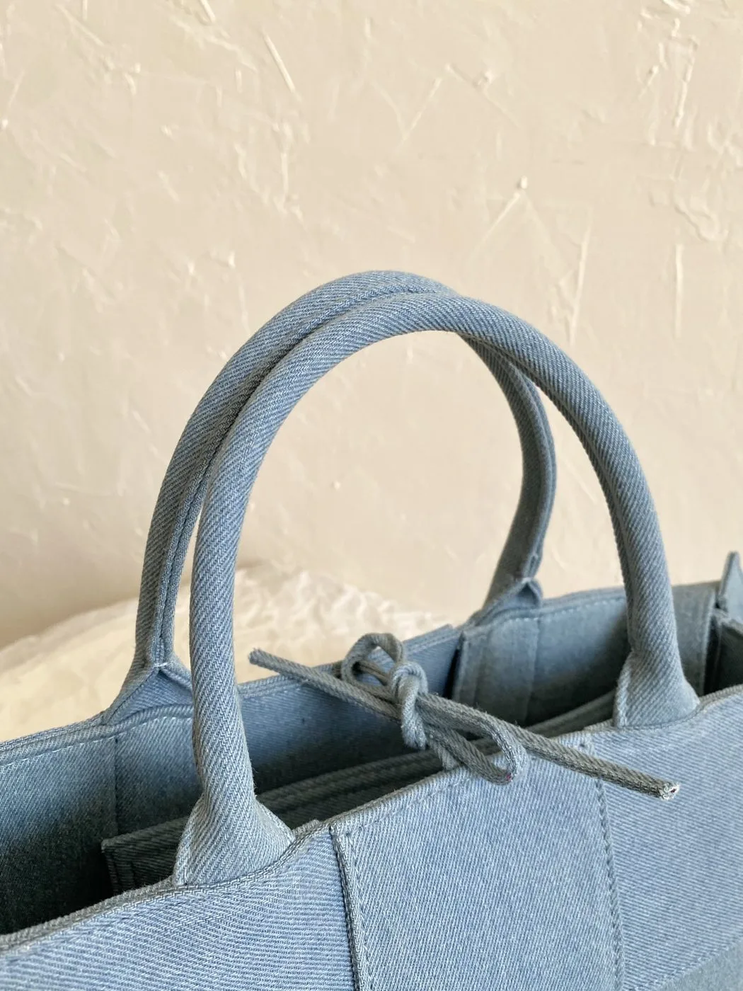Bottega Veneta Mini Arco Tote Bag Grey - Image 5