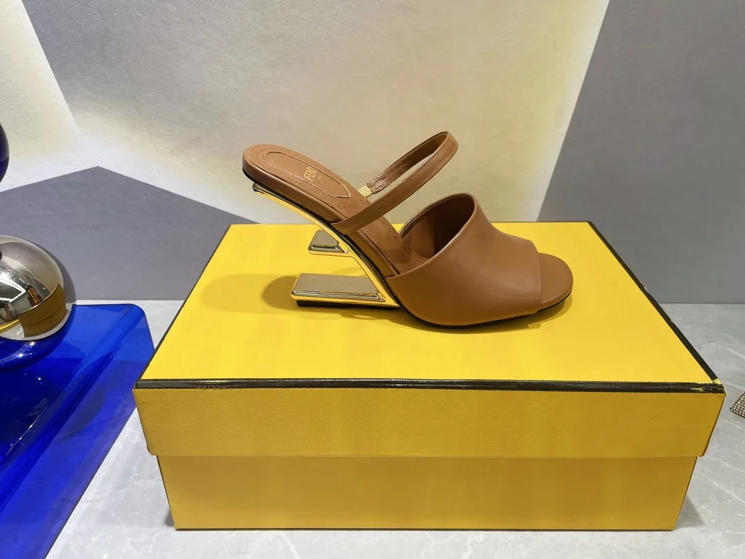 Fendi First Brown High-Heeled Sandals 8R8212NA7F148R - Image 5