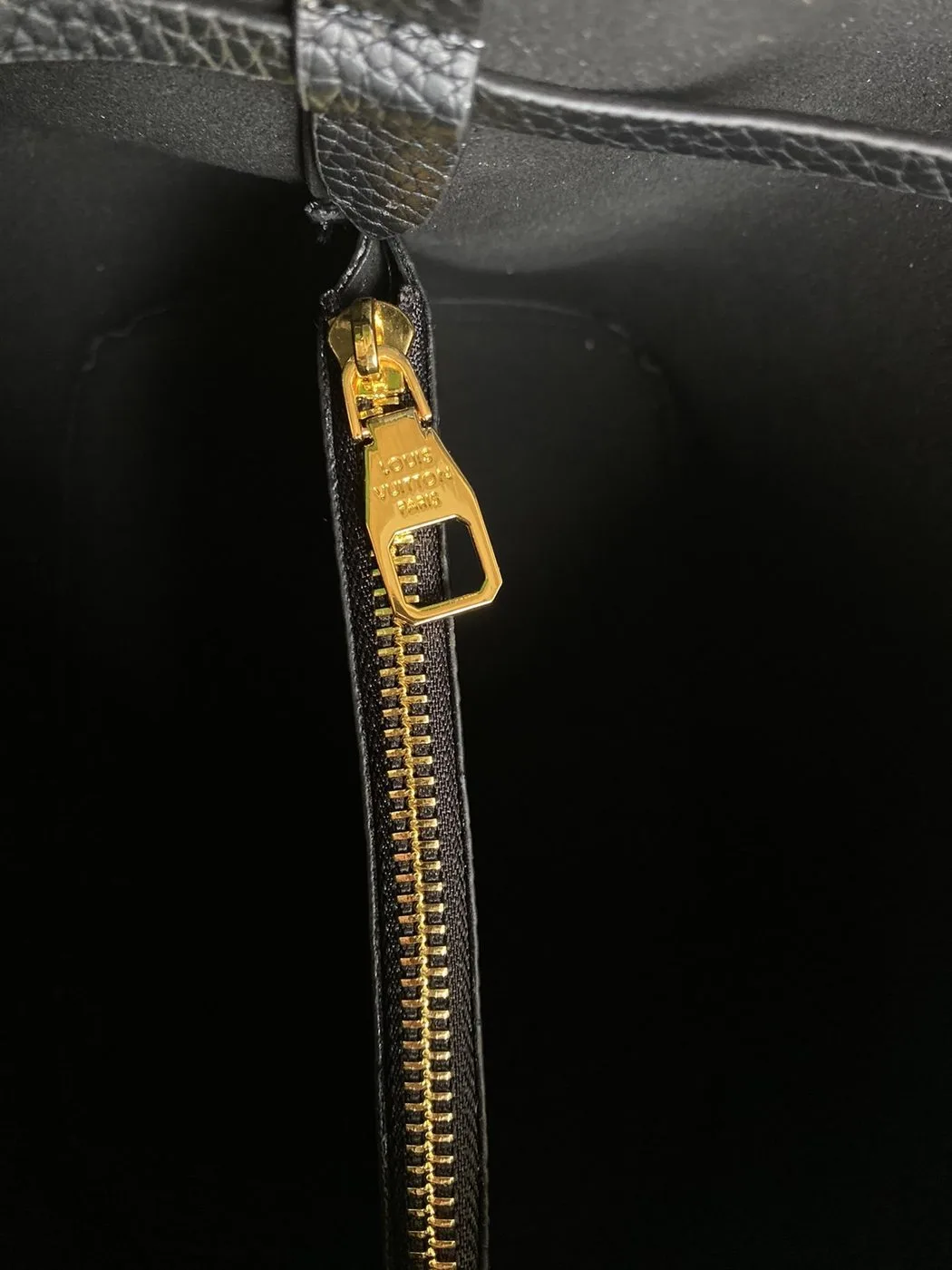 Louis Vuitton NeoNoe MM Bucket Bag Monogram Empreinte Black - Image 3